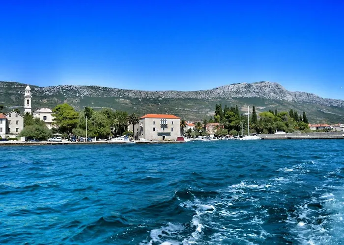 Nikolic * Kaštela